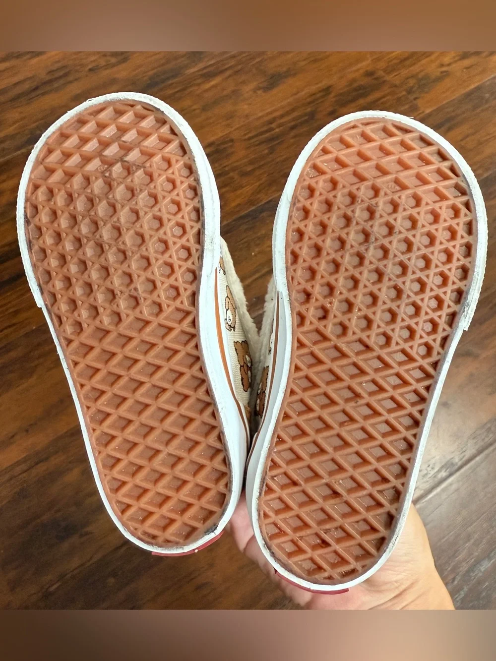 Vans Toddler's Old Skool V teddy Bear Hugs size 6